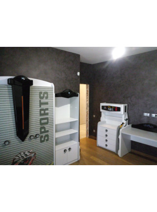 Книжкова шафа біла із серії Автомобільні пристрасті